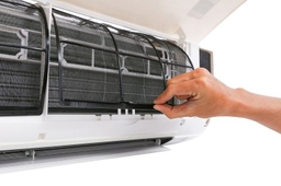 Tại sao điều hòa daikin báo lỗi đèn xanh? Nguyên nhân và cách khắc phục nhanh nhất