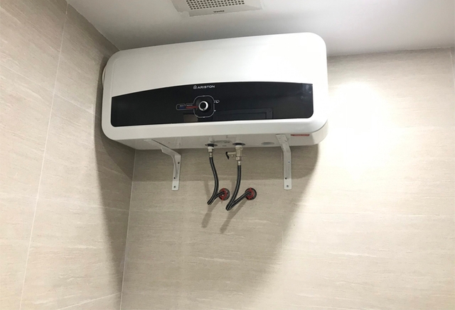 Bình nóng lạnh không ra nước nóng nguyên nhân do đâu? Có xử lý tại nhà được không ?