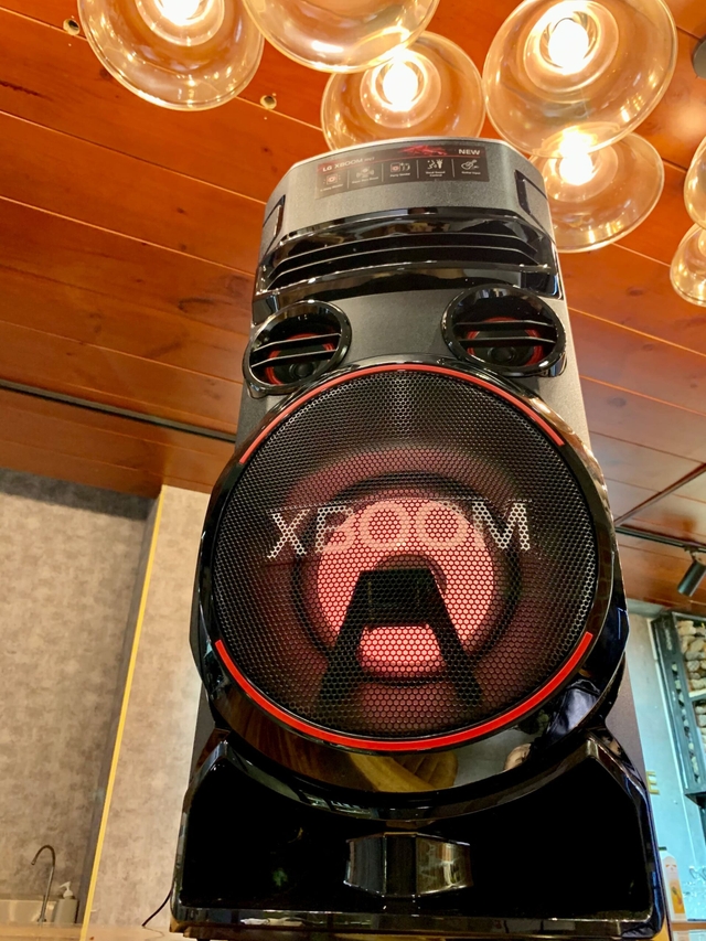 Phá “băng” mọi bữa tiệc với dòng Loa Kéo LG XBOOM RN7 500W