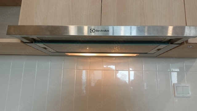 Cách sử dụng máy hút mùi Electrolux EFP9520X chuẩn nhất