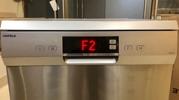 Máy rửa bát Hafele lỗi F2: Nguyên nhân và cách khắc phục chi tiết