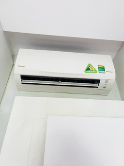 Chẳng cần inverter, điều hòa Daikin FTF50XV1V vẫn tiết kiệm điện tốt nhờ máy nén hiện đại