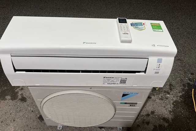 Điều hòa Daikin 12000btu FTKF35ZVMV &#8211; Điều hòa lọc không khí đáng mua trong 2025