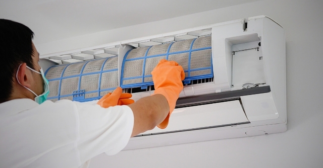 Lý do bạn nên thường xuyên vệ sinh điều hòa Funiki để giúp máy hoạt động tốt nhất