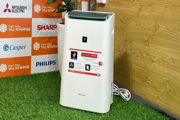 Nhà khô thoáng, khí trong lành với máy lọc không khí hút ẩm Sharp DW-J20FV-W