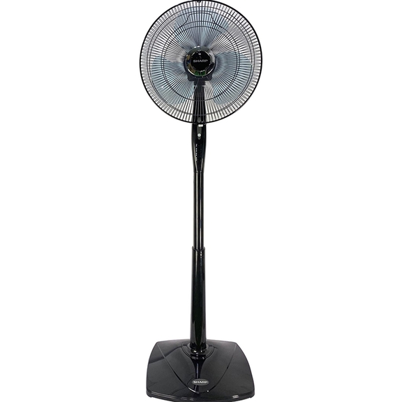 Quạt cây Sharp PJ-S40RV-DG có điều khiển đã đáp ứng được những cái nóng oi bức của mùa hè