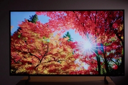 Review chi tiết về chất lượng của tivi Samsung QLED Vision AI QA75Q7FA ra mắt 2025