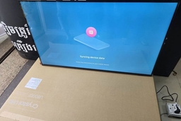 Đánh giá ưu nhược điểm của smart tivi Samsung 43 inch 4K UA43U8000F model 2025