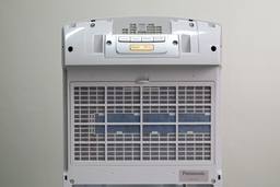 Máy hút ẩm Panasonic F-YCT17V nâng chuẩn khí sạch bảo vệ sức khỏe cả nhà