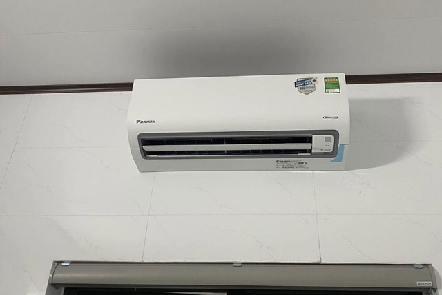 Điều hòa Daikin 1 chiều FTKB25ZVMV, điều hòa làm lạnh tốt mà không gây khô da