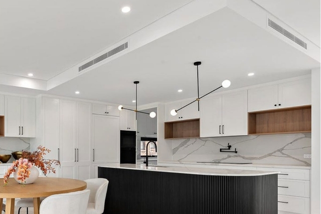 Đánh giá chi tiết hệ thống điều hòa nối ống gió Daikin inverter FBA140BVMA9/RZF140DYM