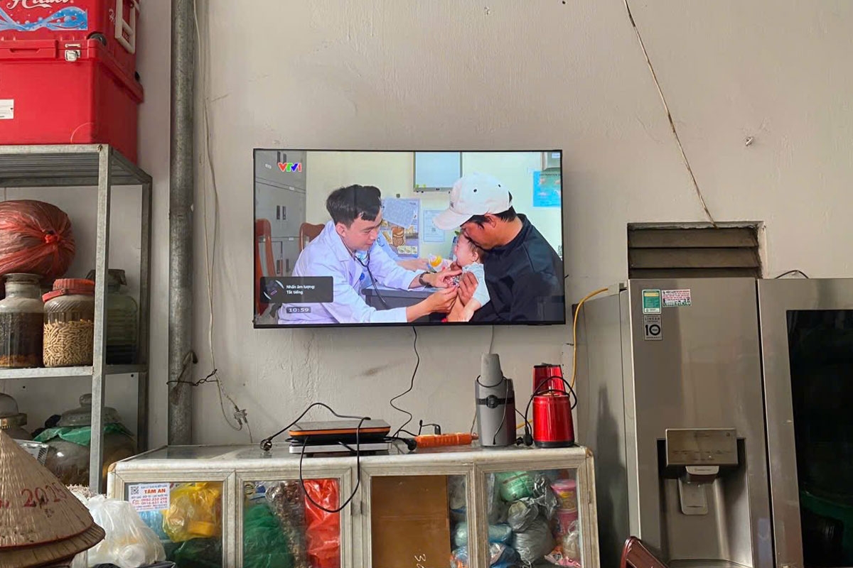 Top 3 tivi 32 inch giá rẻ giá chỉ từ 3 – 5 triệu đồng dành cho nhà nghỉ, khách sạn, hotel, phòng ngủ