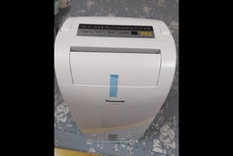 Máy hút ẩm Panasonic F-YCT10V giữ không khí khô ráo và bảo vệ sức khỏe gia đình