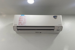 Điều hòa Daikin 1 chiều 12000btu FTKY35ZVMV làm mát với nhiều tính năng thông minh
