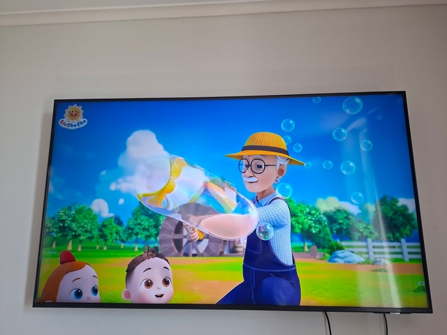 Tại sao 8 triệu nên mua tivi Samsung QLED 43 inch 4K Vision AI QA43Q7FAAKXXV?