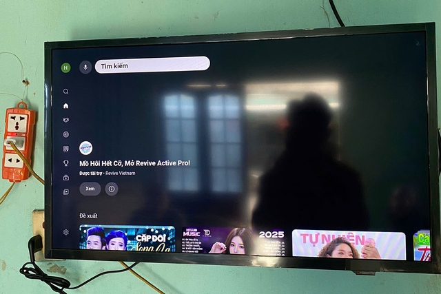 Review tivi Samsung 32 inch LS32H5000FKXXV, tivi quốc dân cho phòng ngủ nhỏ