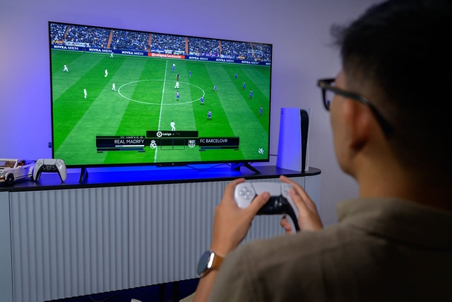 60Hz và Motionflow XR 200 trên tivi Sony K-65S25VM2 có đủ mượt để chơi game hành động?