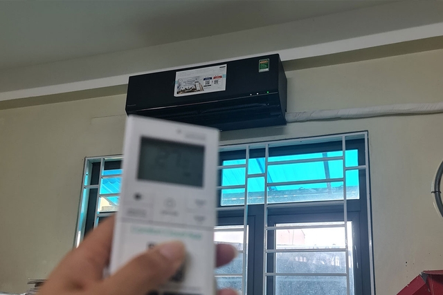 Review điều hòa Panasonic CS-AU12BKH-8, siêu phẩm điều hòa màu đen 2026 có đáng tiền?