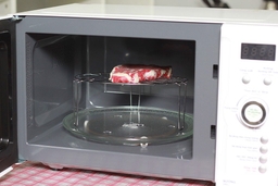 3 Chiếc lò vi sóng đáng để lựa chọn cho gia đình