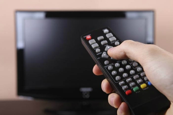 Tivi bị hở sáng nguyên nhân do đâu? Cách xử lý tình trạng này như thế nào ?