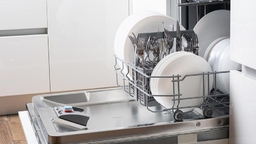 Máy rửa bát Bosch SMS4HAW48E – máy cứu rỗi chị em 3 bữa/ngày