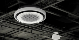 Hệ thống lọc không khí của điều hòa âm trần LG 48000btu ZTNQ48GYLA0/ZUAD1 hoạt động như thế nào?