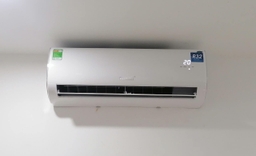 Mùa hè không còn là nỗi lo khi bạn đã sở hữu điều hòa Funiki 1 chiều 18000btu HSC18TMU