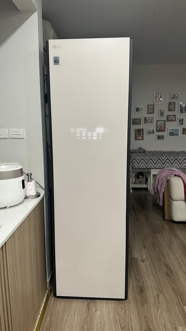 Tủ chăm sóc quần áo LG 5 móc SC5MBR80H lựa chọn thông minh cho người bận rộn