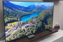 Đánh giá chi tiết chất lượng của tivi Samsung 65 inch 4K UA65U8500F có phù hợp với mức giá?