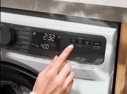 Thiết kế máy giặt Electrolux 13kg EWF1343P5WC có dễ sử dụng không?