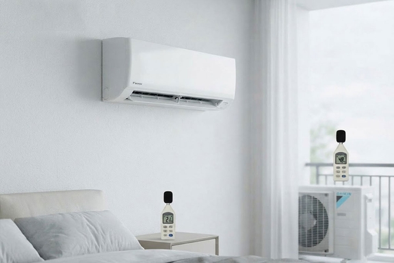 Điều hòa Daikin FTKY50ZVMV chạy có ồn không? Review thực tế độ ồn dàn nóng và dàn lạnh