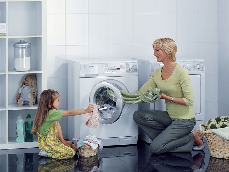 Chức năng giặt/vắt khô quần áo trên máy giặt lồng ngang LG model 2019