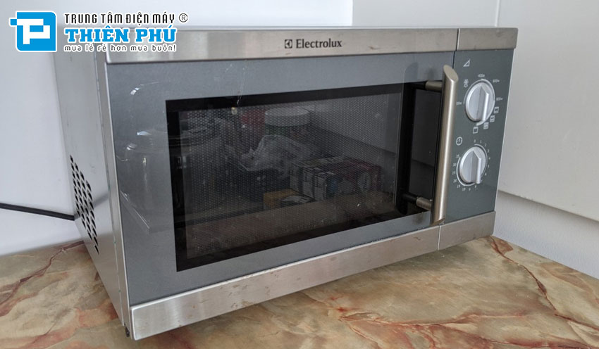 Lò Vi Sóng Electrolux EMM2017X