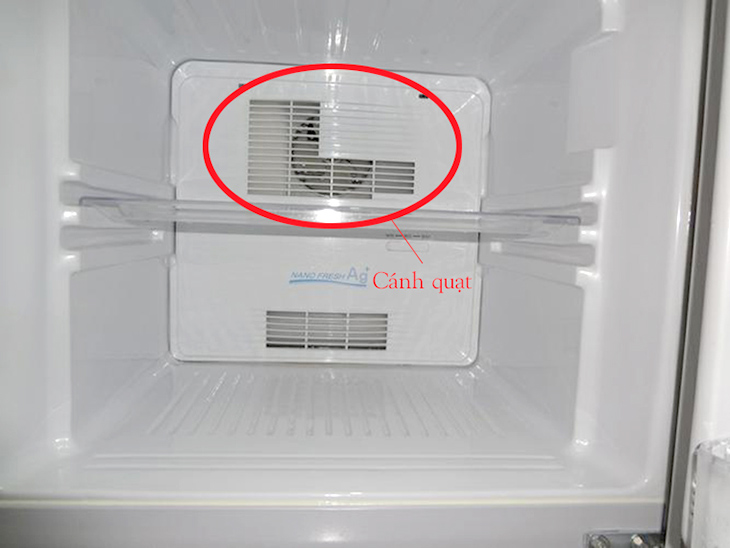 Tủ lạnh Panasonic cần được bảo dưỡng khi có dấu hiệu nào ?