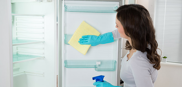 Nguyên nhân và cách xử lý khi tủ lạnh bị chảy nước