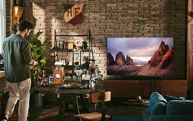 Tivi Samsung 4K mới rực rỡ với Crystal Display màn hình 55 inch
