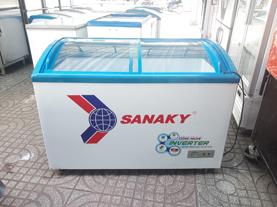 Tủ đông Sanaky loại đứng hay nằm đâu là lựa chọn tối ưu