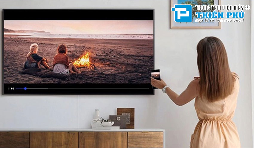 Nên mua chiếc Smart tivi Samsung nào cho phòng khách của bạn