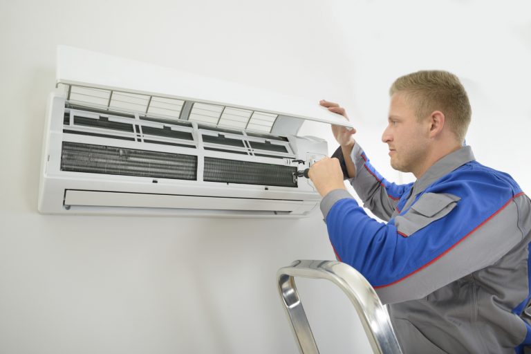 Hưỡng dẫn cách khắc phục điều hòa Đaikin bị lỗi với mã U4