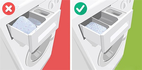 Mách bạn cách xử lý cặn bột giặt đọng lại trên quần áo khi giặt máy