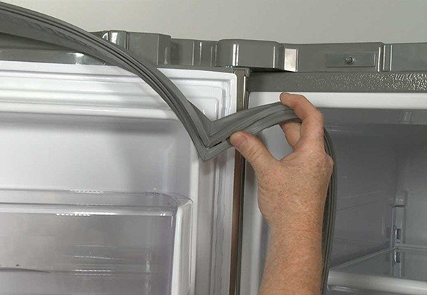 Những cách sửa chữa đơn giản tại nhà khi tủ lạnh LG gặp phải sự cố tủ không làm được đá.