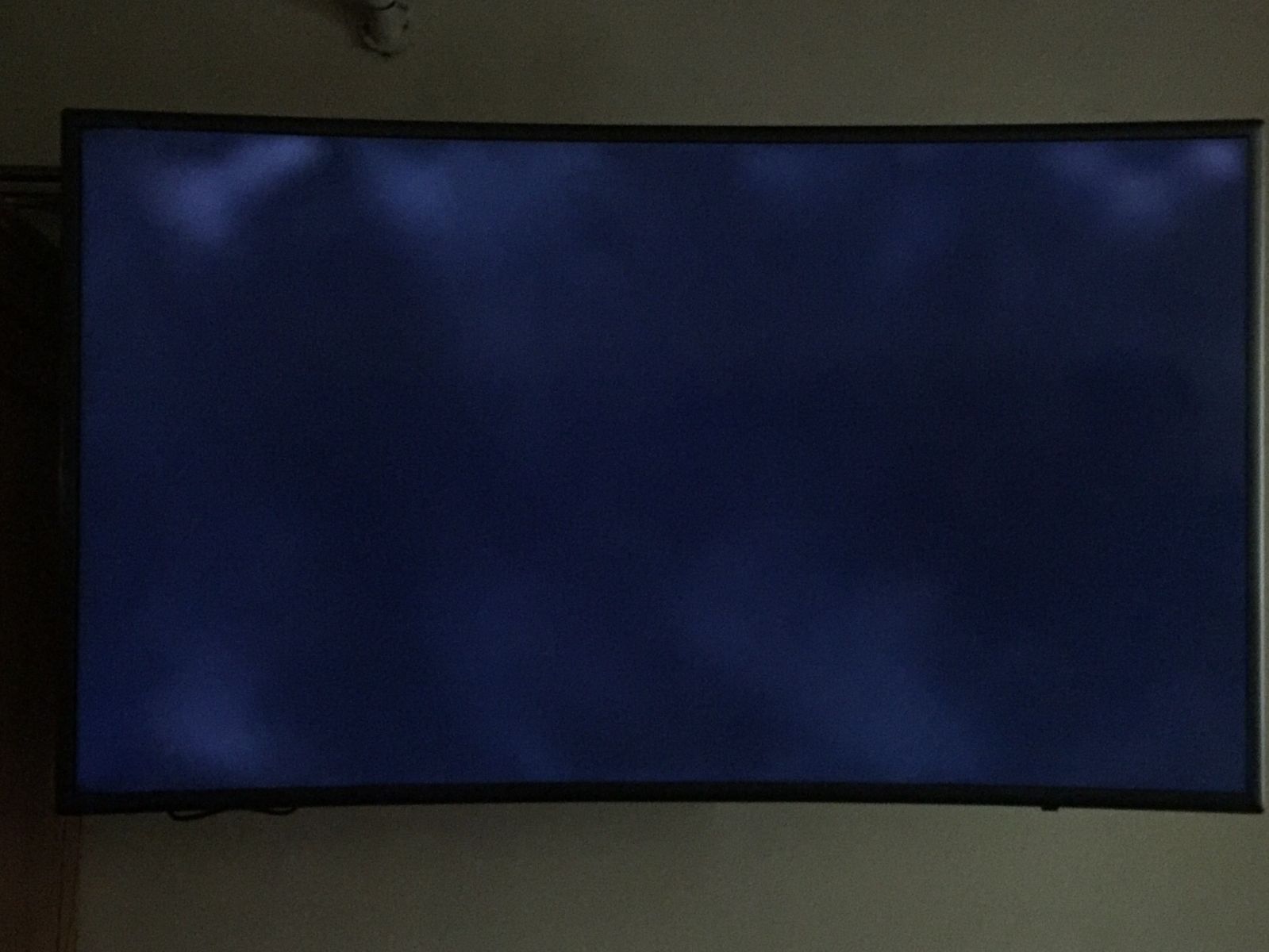 Nguyên nhân và cách khắc phục khi Tivi Sony có tiếng mà không lên hình