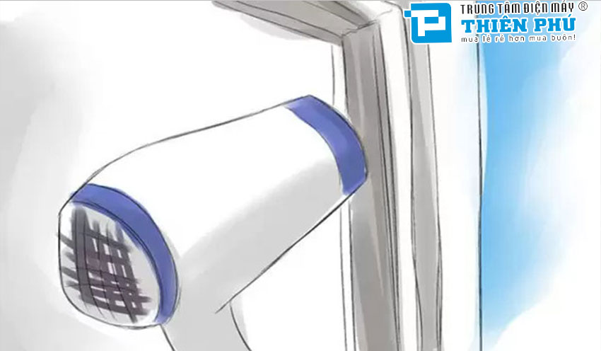 Tủ mát Sanaky 2 cánh VH-408W3L đổ mồ hôi nguyên nhân và cách khắc phục