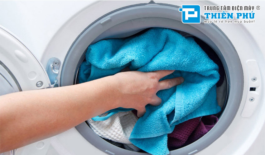 Cho bao nhiêu quần áo vào máy giặt Toshiba thì hợp lý và nên mua máy giặt nào
