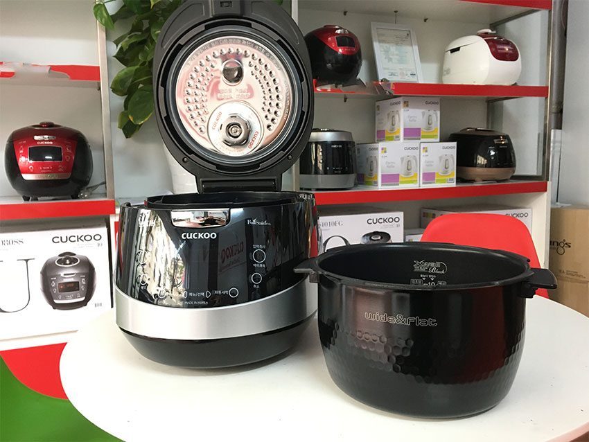 Nồi cơm điện cao tần Cuckoo CRP-HNEB107FB 1,8 lít - nồi cơm của mọi gia đình