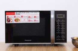 Lò vi sóng điện tử Panasonic có nướng NN-GT35HMYUE 23 lít có tốt không?