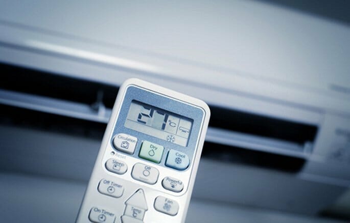 Điều hòa Panasonic CU/CS-XPU12XKH-8 và Daikin FTKY71WAVMV nên lựa chọn sản phẩm ?