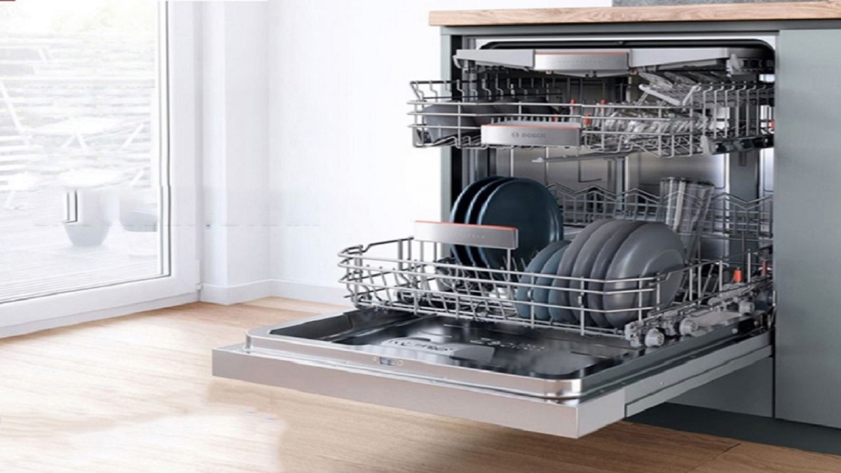 Sắm máy rửa bát Bosch SMS6ZCI08E cuối năm giảm tới 12 triệu?