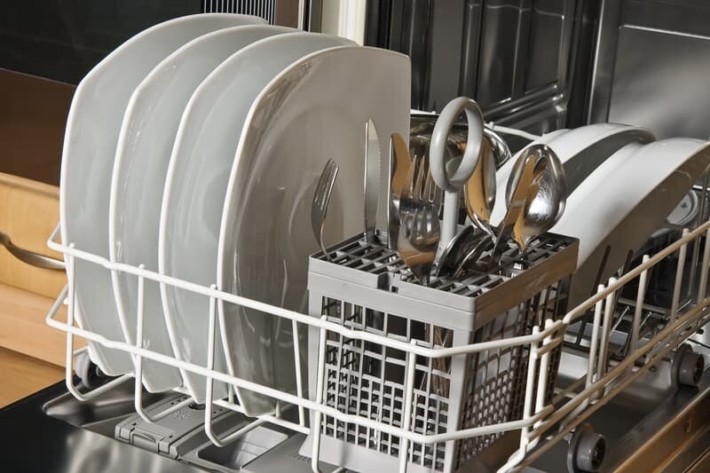 Mua đồ cũ thanh lý làm gì khi giá máy rửa bát Bosch có sấy Zeolith đang RẤT RẺ?