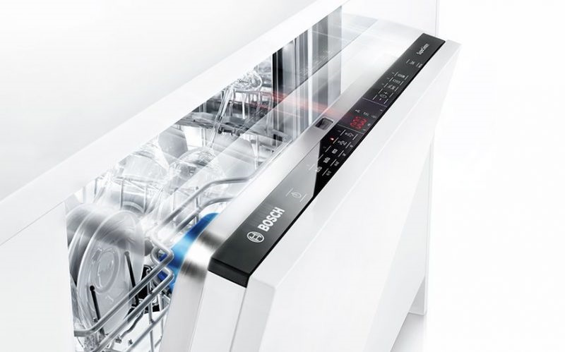 Đừng ham rẻ cứ máy rửa bát Bosch chính hãng, hàng mới, nguyên seal mà mua